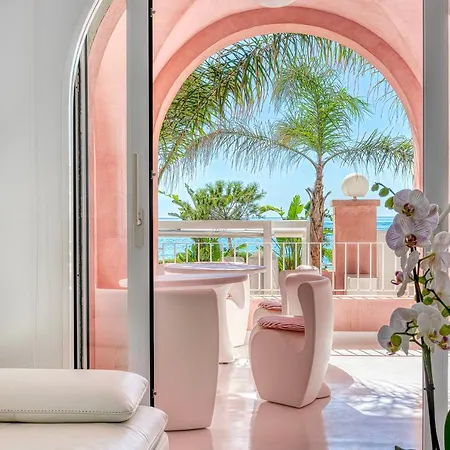 The Pink Elephant فندق ساغارو